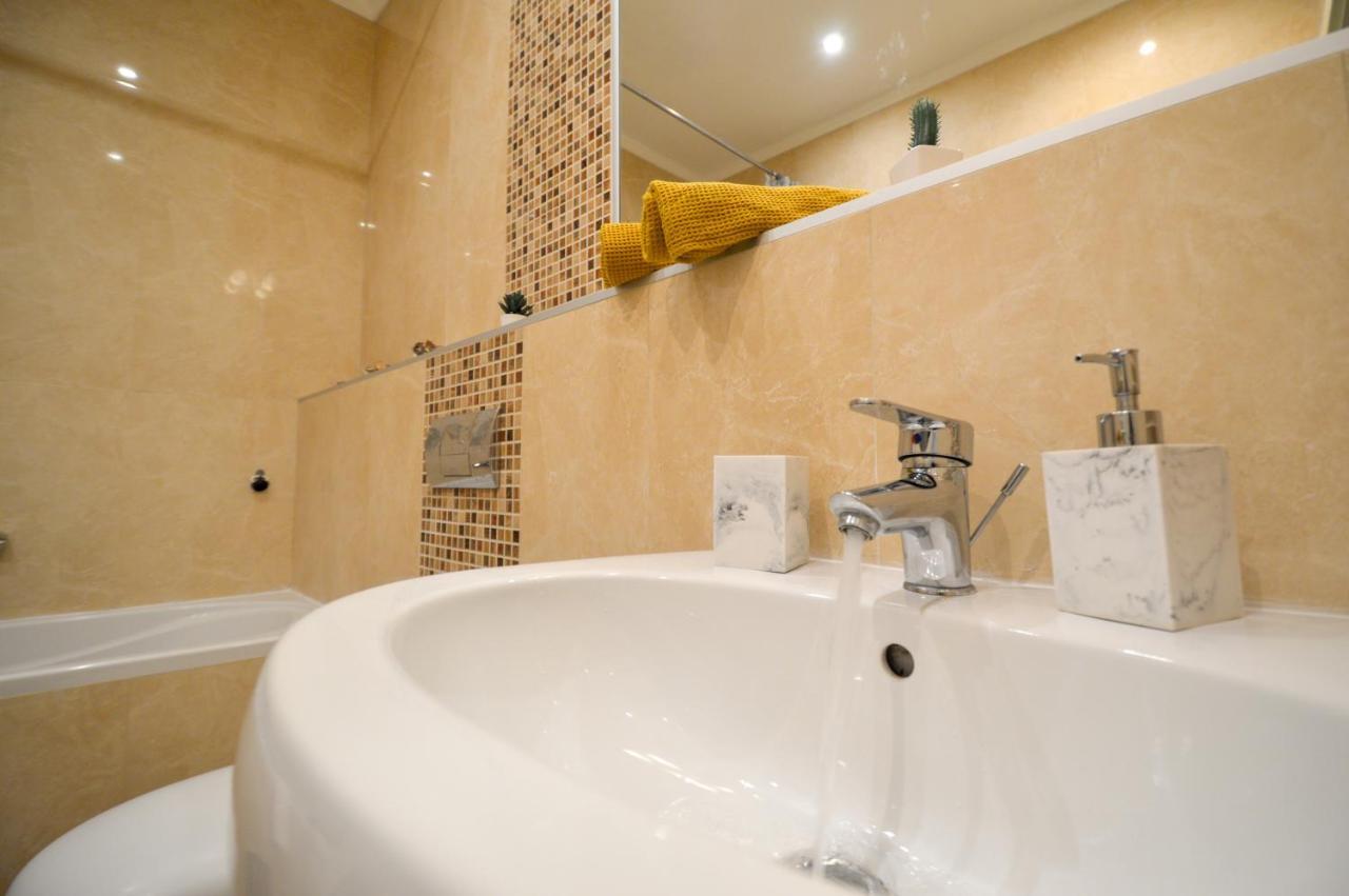 Spacious Studio Park City Нови-Сад Экстерьер фото
